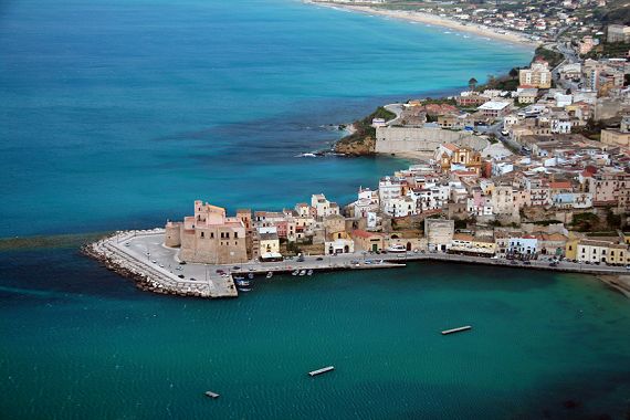 malerisches Hafenstädtchen Castellammare del Golfo